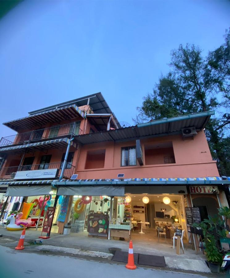 The Sandy House Khaolak Khao Lak Bagian luar foto